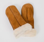 barna-noi-irhakesztyu-01